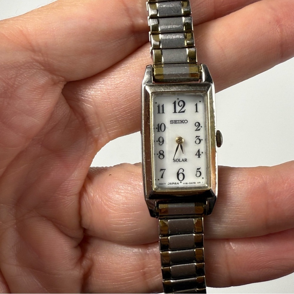 Seiko solar watch tank watch water resistant